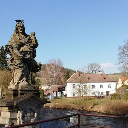 Dum U Reky Appartement Vyšší Brod Buitenkant foto